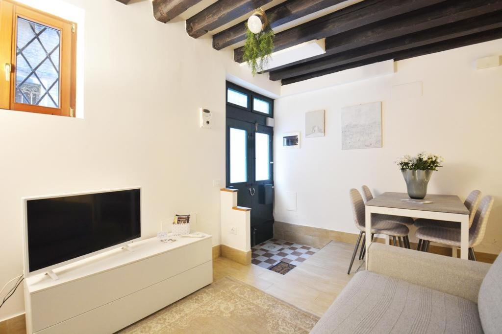 Апартаменты Casanova Flat Венеция Экстерьер фото