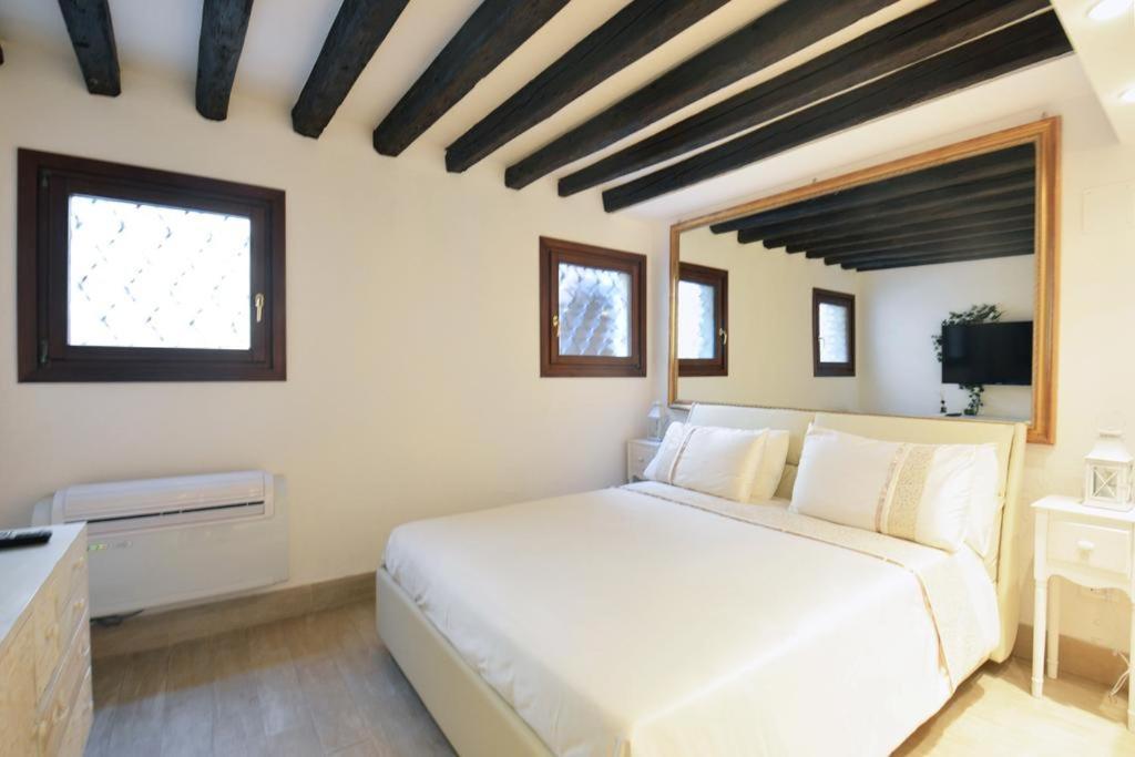 Апартаменты Casanova Flat Венеция Экстерьер фото